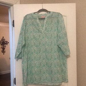 Lightweight long tunic